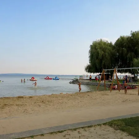 10 Holiday home Keszthely