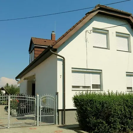 10 Holiday home